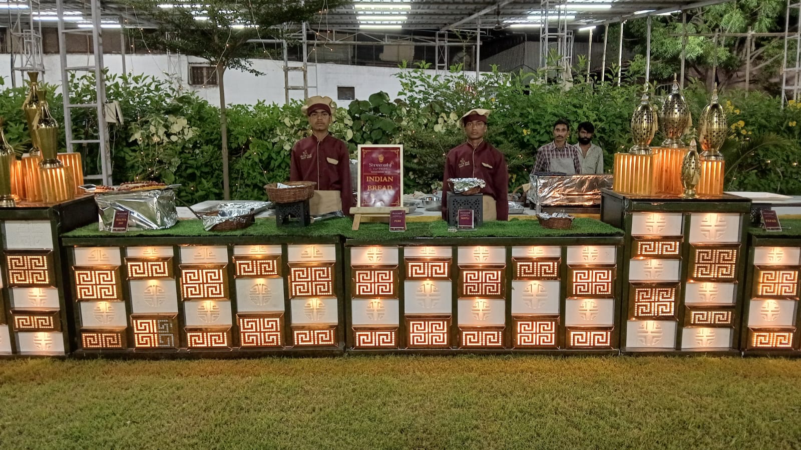 Premium resort wedding dining setup near Ahmedabad